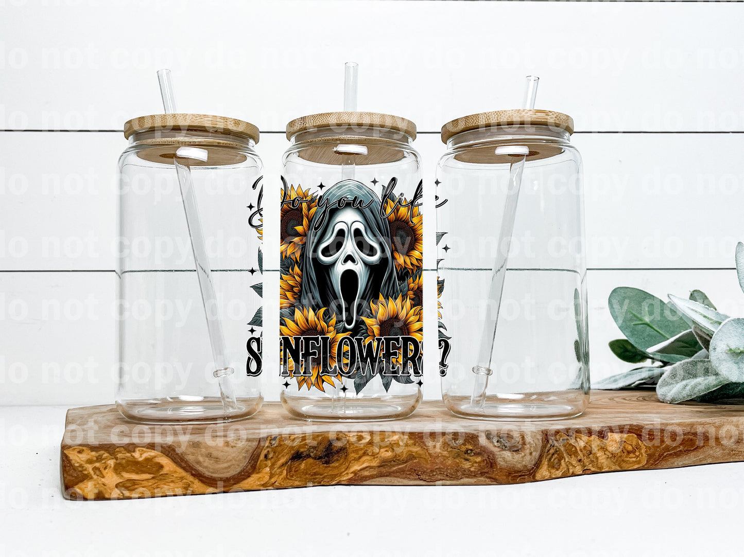 ¿Te gustan los girasoles? Cara de fantasma