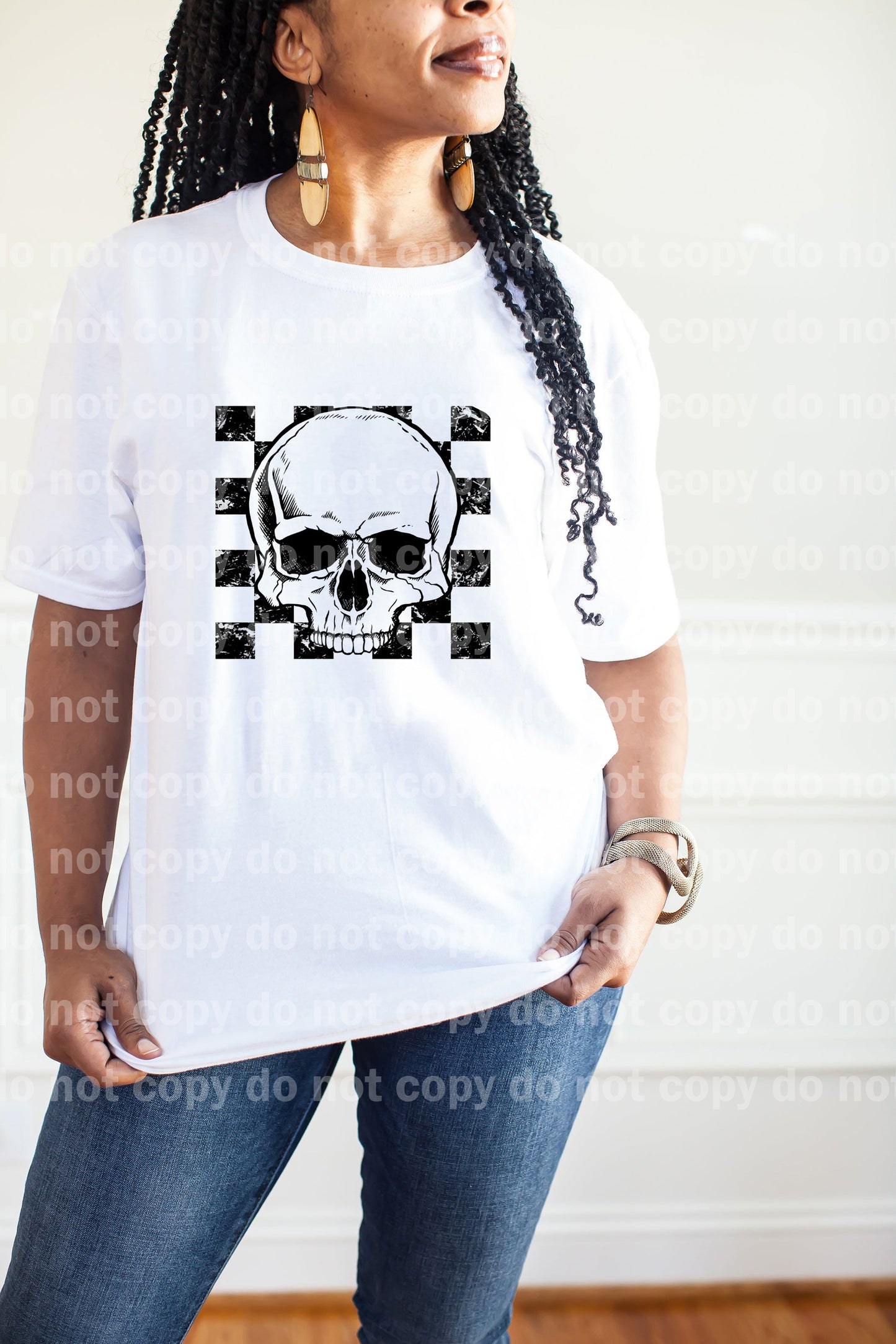 Estampado de ensueño a cuadros negros con calavera o estampado por sublimación