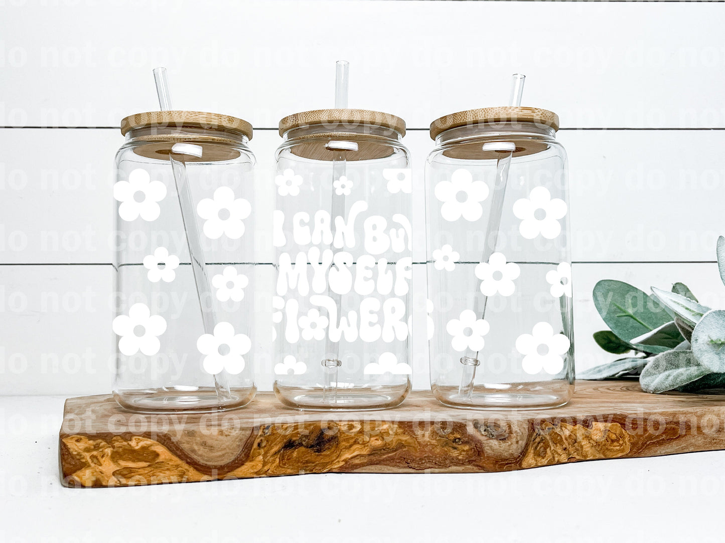 Puedo comprarme flores Envoltura de taza blanca de 16 oz