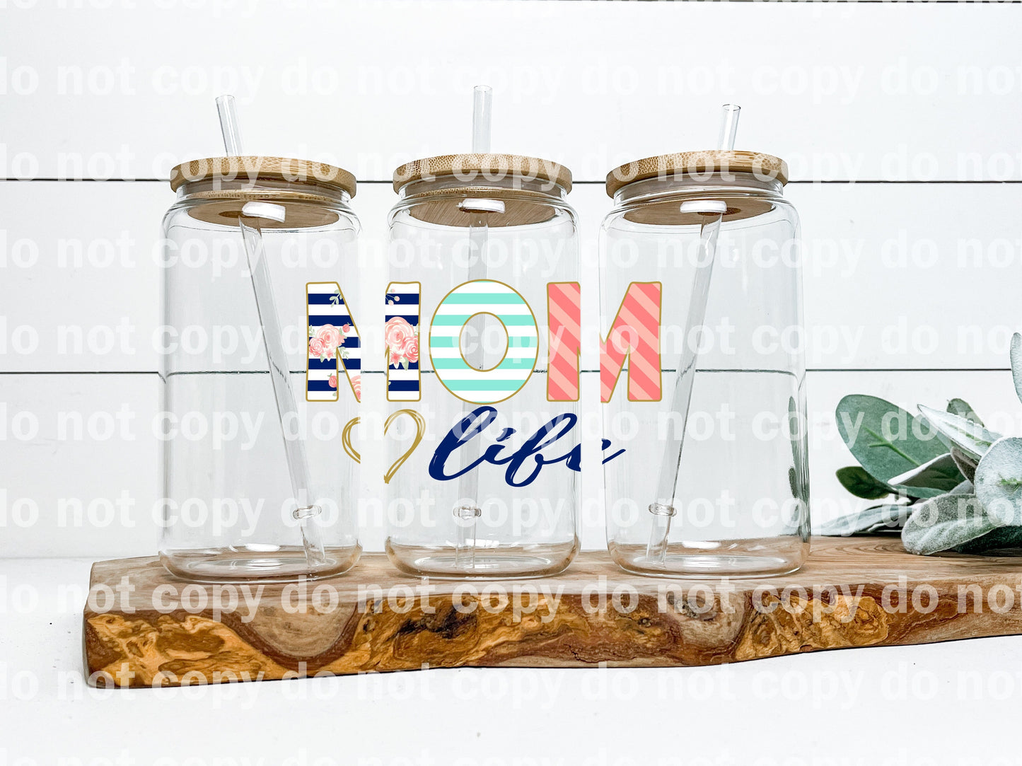 Mom Life Floral Decal 4 x 2.3