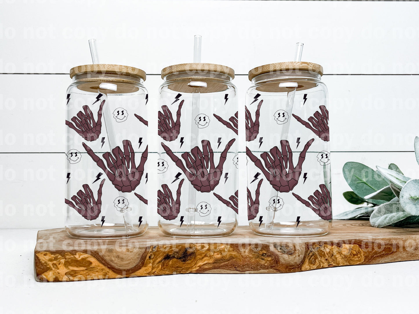 Envoltura de taza Skellie Hand Smiley de 16 oz