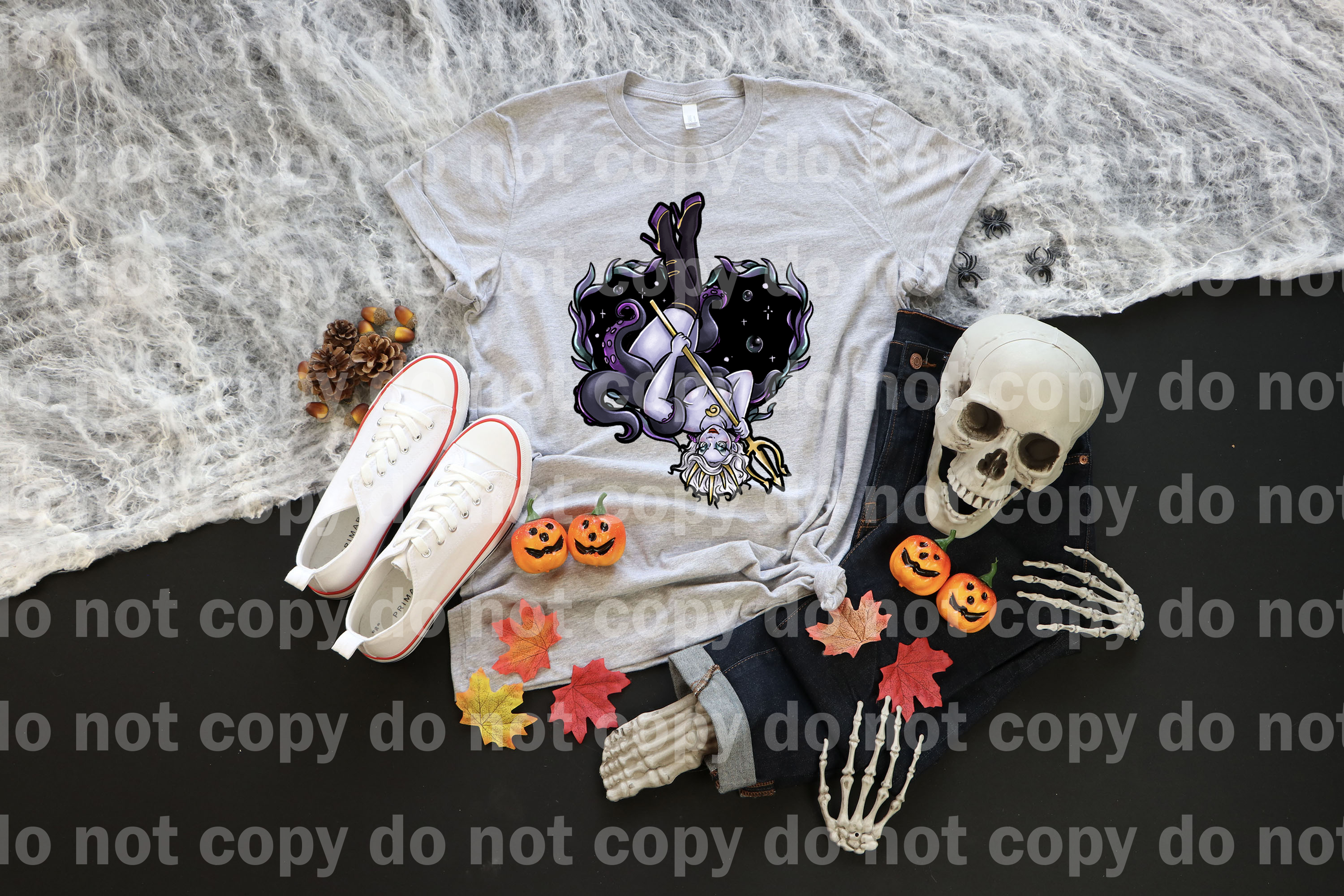 Ocean Octopus Queen With Heart Background