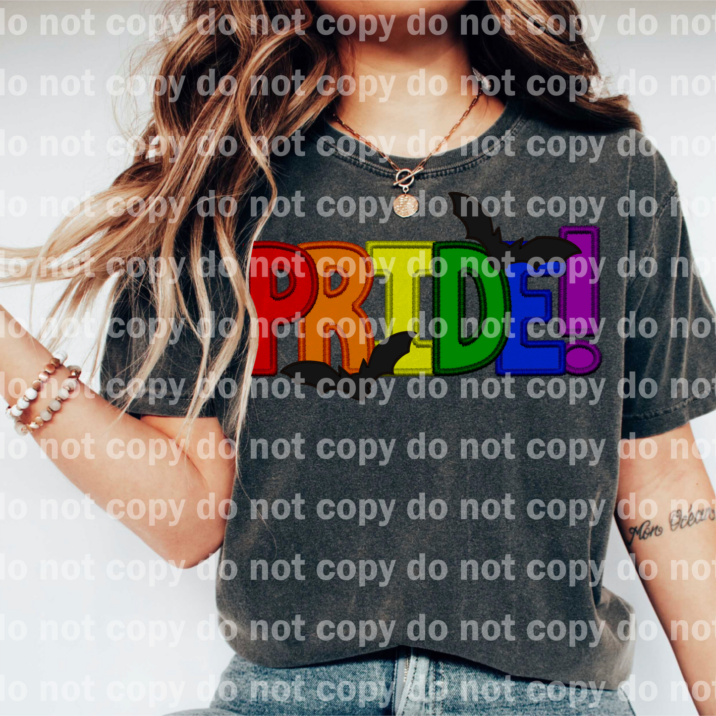 Letras LGBT Pride Rainbow con Bats Dream Print o impresión por sublimación