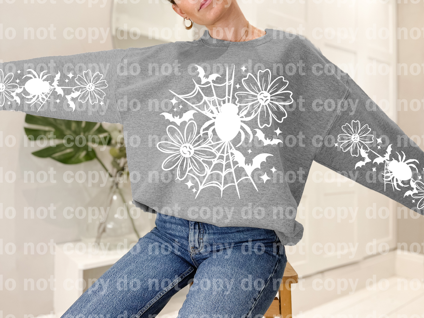 Spider Web and Flowers Black/White