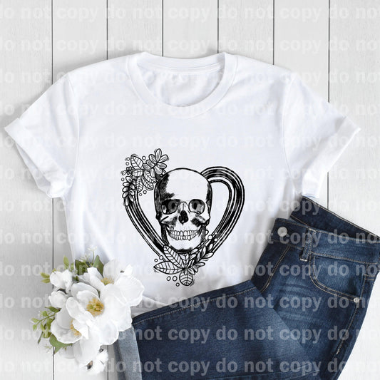 Impresión por sublimación de corazones y calaveras.