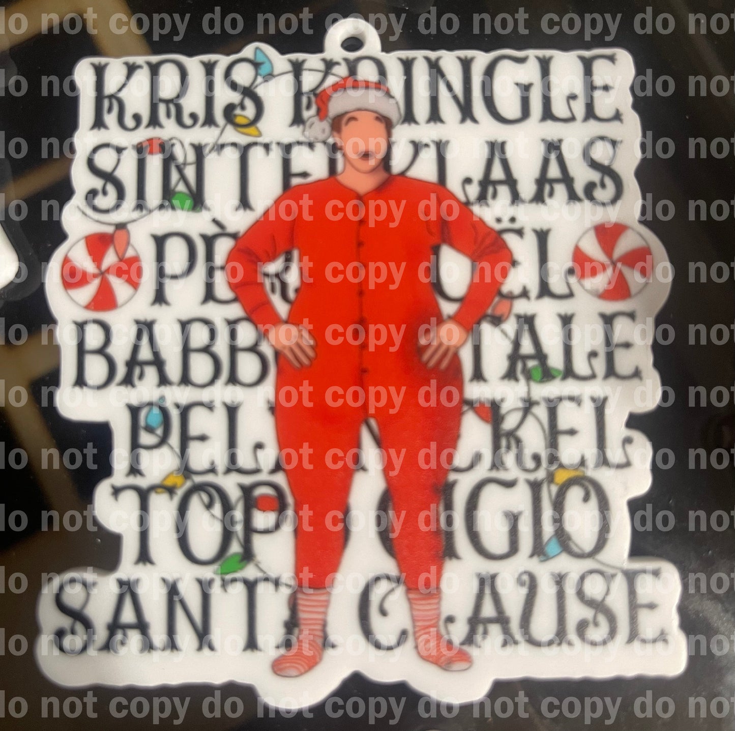 El adorno navideño Kris Kringle inspirado en Santa Claus con impresión uv y acrílico
