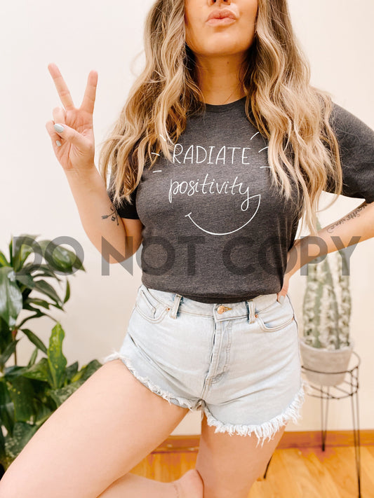 Irradia positividad Cara feliz un color Transferencia de serigrafía